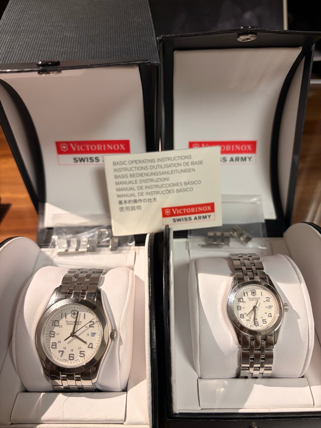 빅토리녹스 시계 상품이미지5