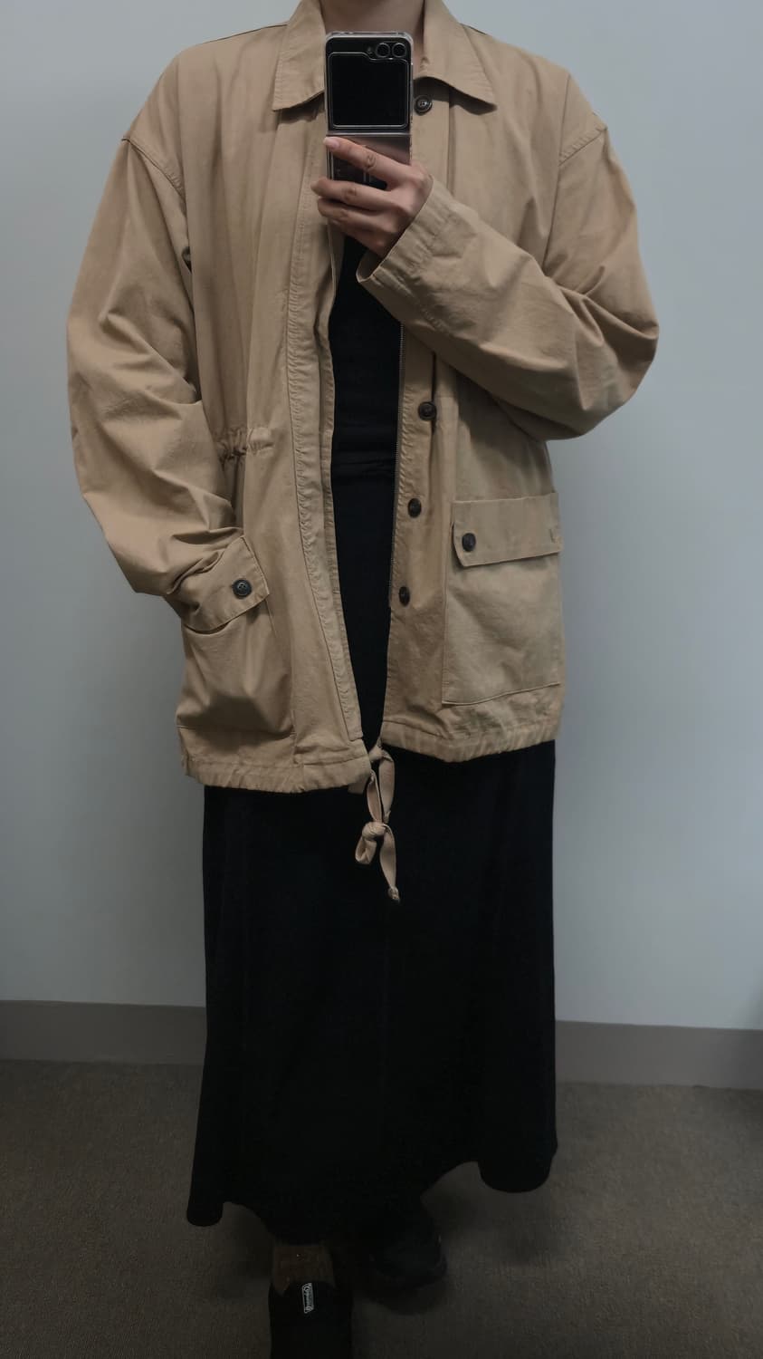 베이지 오버핏 야상/사파리 자켓 (허리 스트링 조절 가능) 상품이미지2