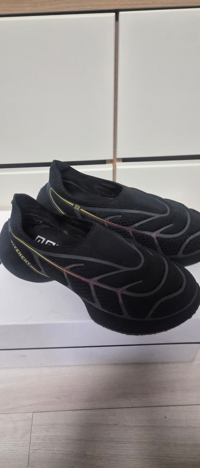 지방시 TK 360 블랙 스니커즈 상품이미지9