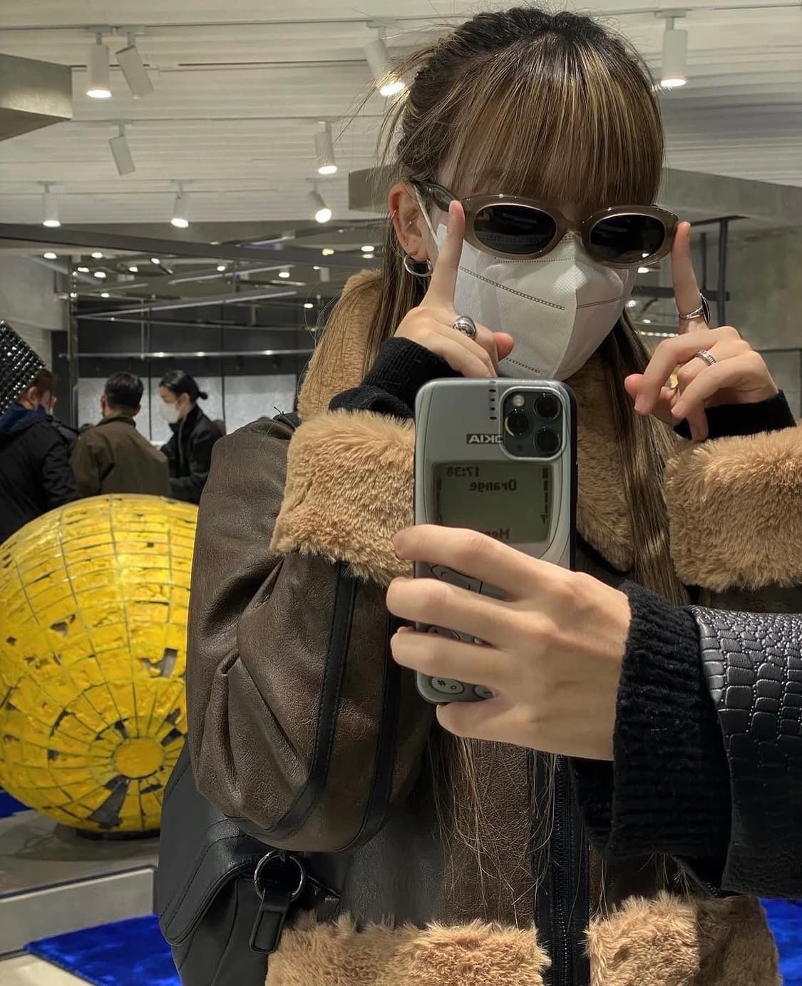 정서님 착용) 보헤미안서울 보헴서 22fw 하이넥 무스탕 브라운 상품이미지1