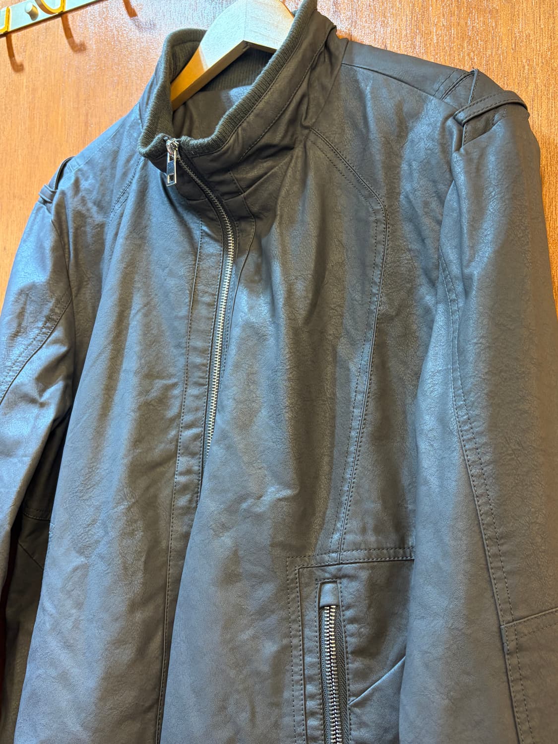 닐바렛 아카이브 테크 레더 자켓 상품이미지6