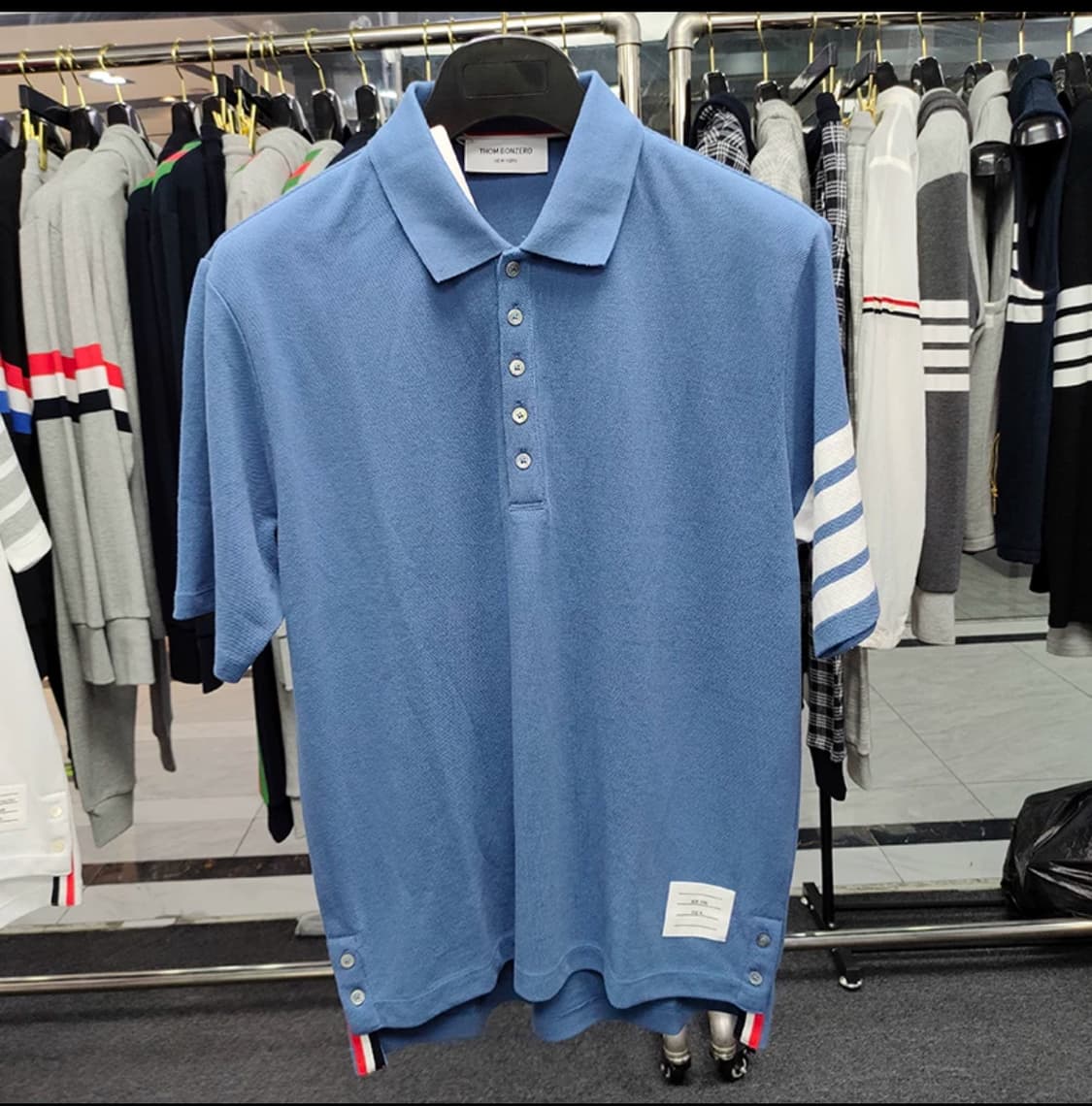 톰브라운 반팔 폴로티 새상품 상품이미지6