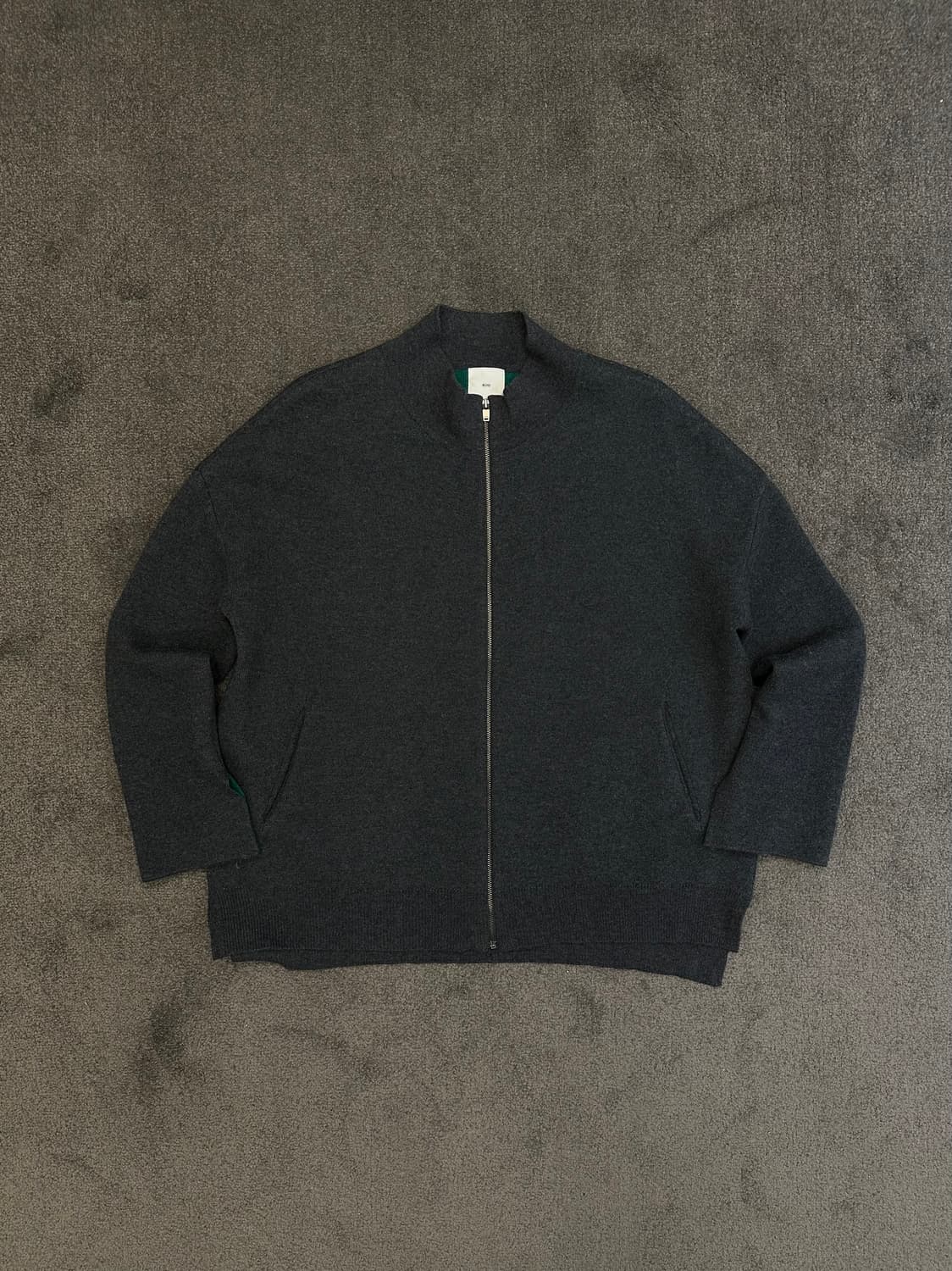 KUHO 쿠호 차콜 집업 가디건 S 상품이미지1