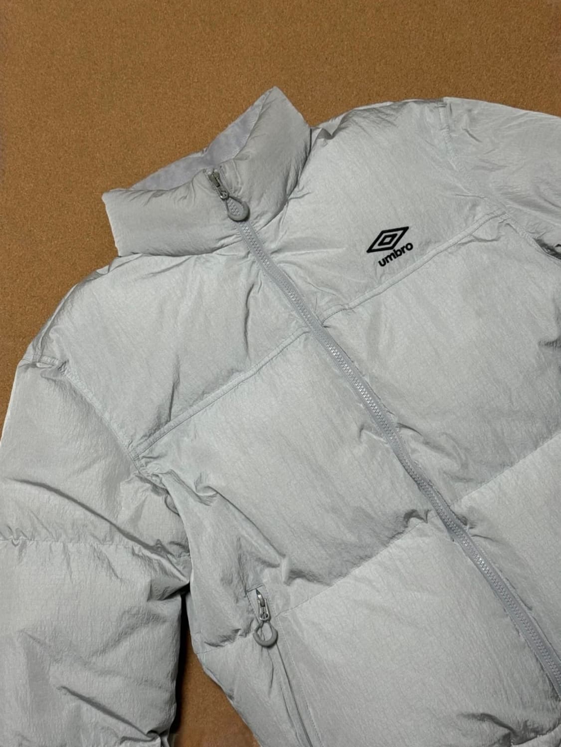 엄브로 라이트 그레이 패딩 100 상품이미지2