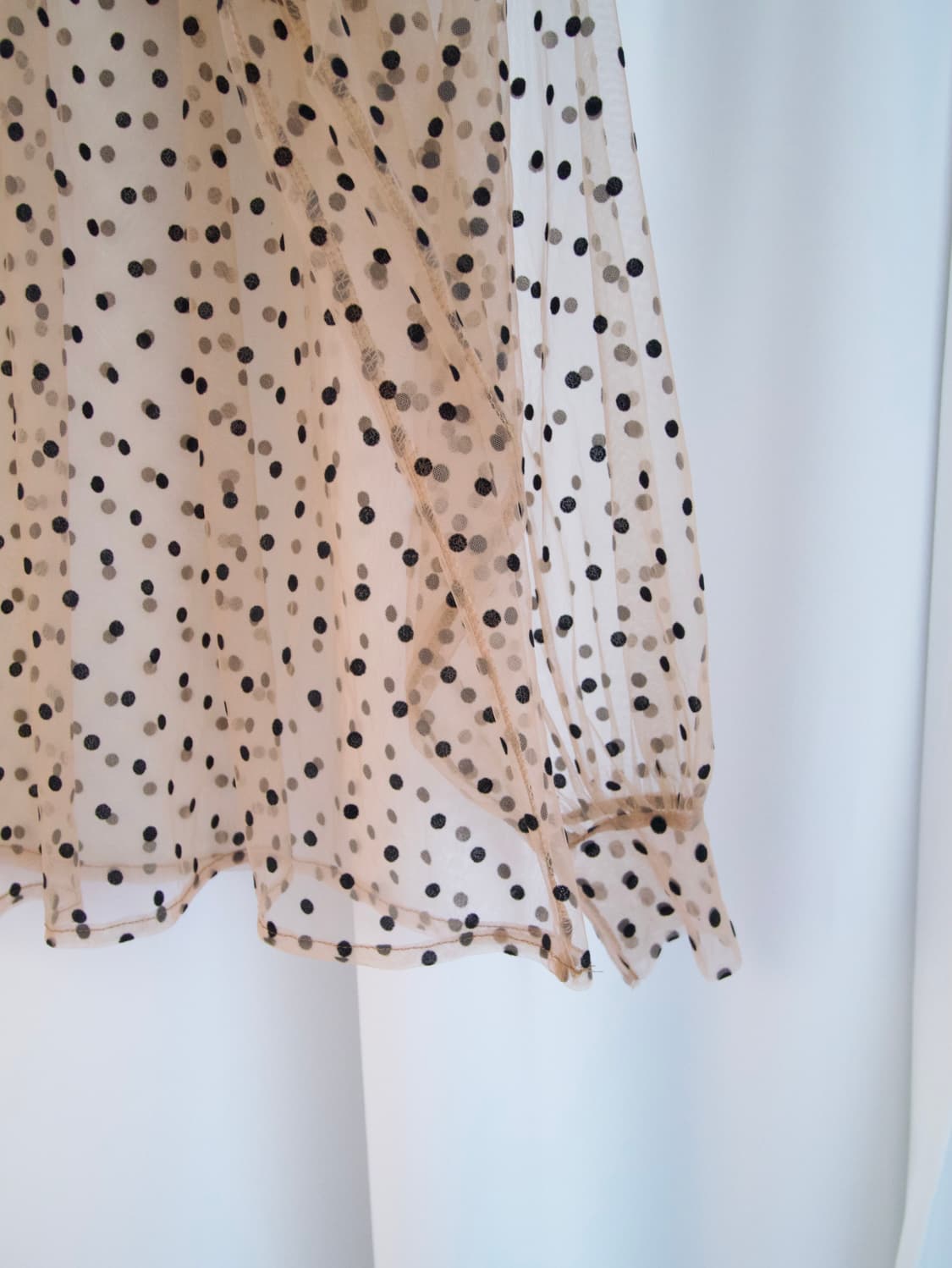dot pattern see-through blouse 상품이미지3