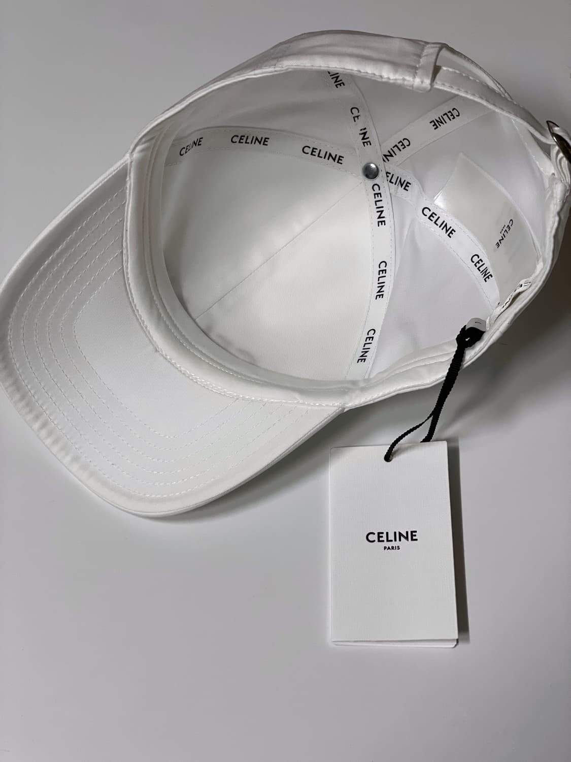 새제품 L / CELINE 셀린느 레터링 베이스 볼캡 상품이미지3