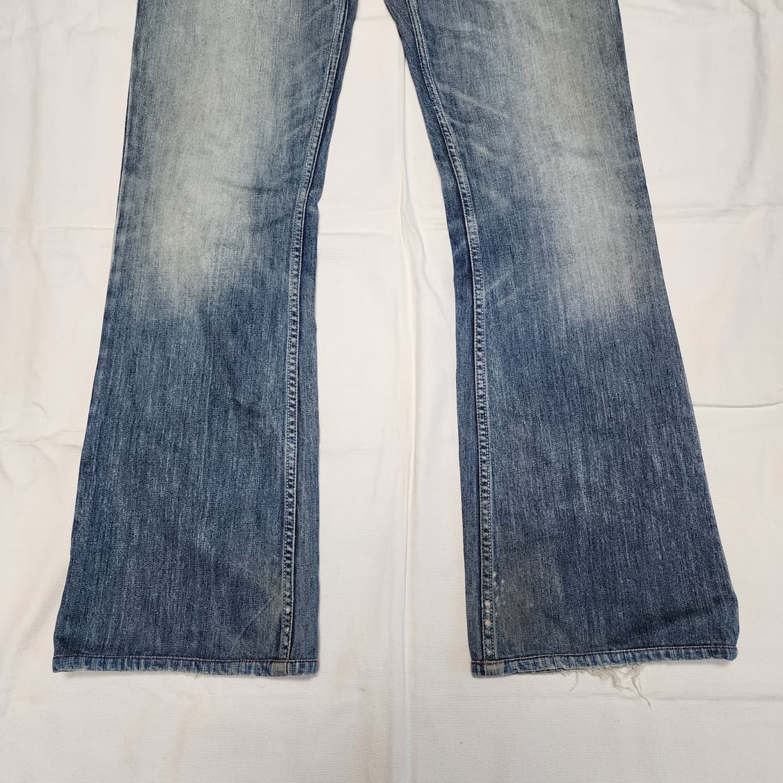 DIESEL 연청 워싱 데님팬츠 상품이미지7