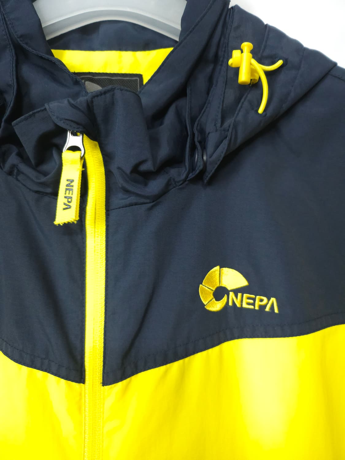 네파 여성 바람막이 점퍼 95 (M) 옐로우네이비 상품이미지4