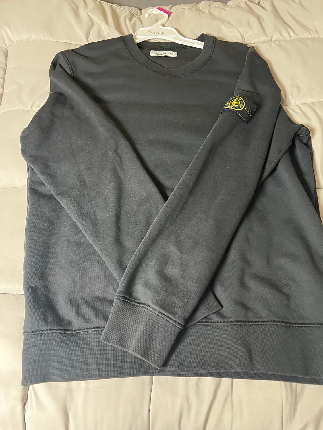 스톤아일랜드 블랙 맨투맨 상품이미지1