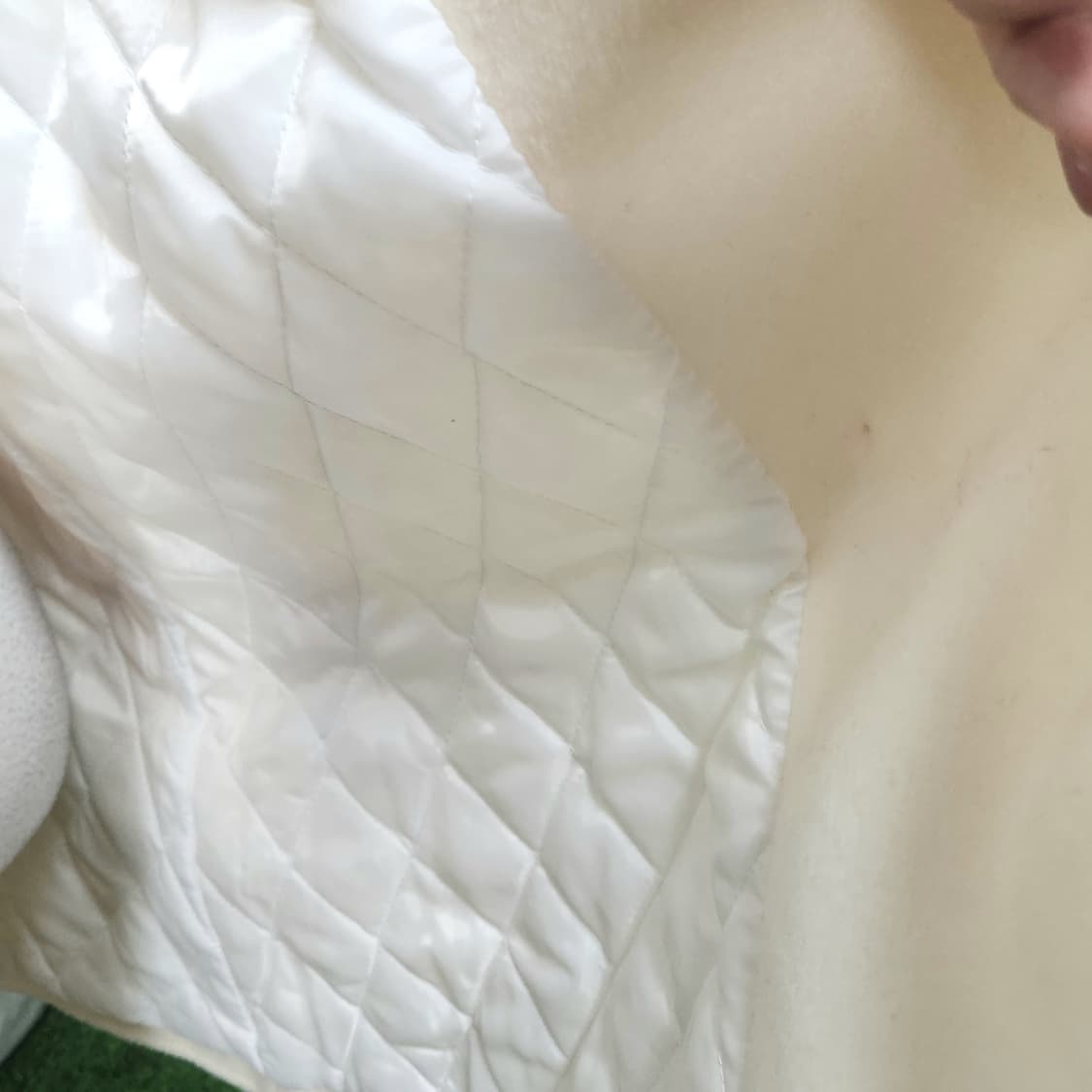 “아이보리 퍼 소매 코트 / 고급스러운 골드버튼 A라인” 상품이미지9