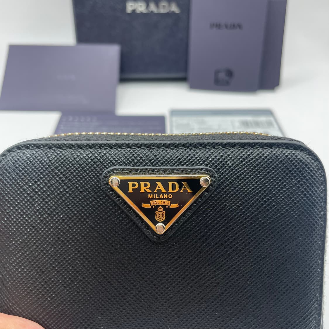 프라다 사피아노 지퍼 카드지갑 상품이미지5