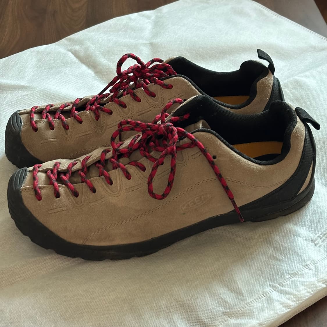 KEEN 재스퍼 스웨이드 실버 밍크 280 상품이미지1