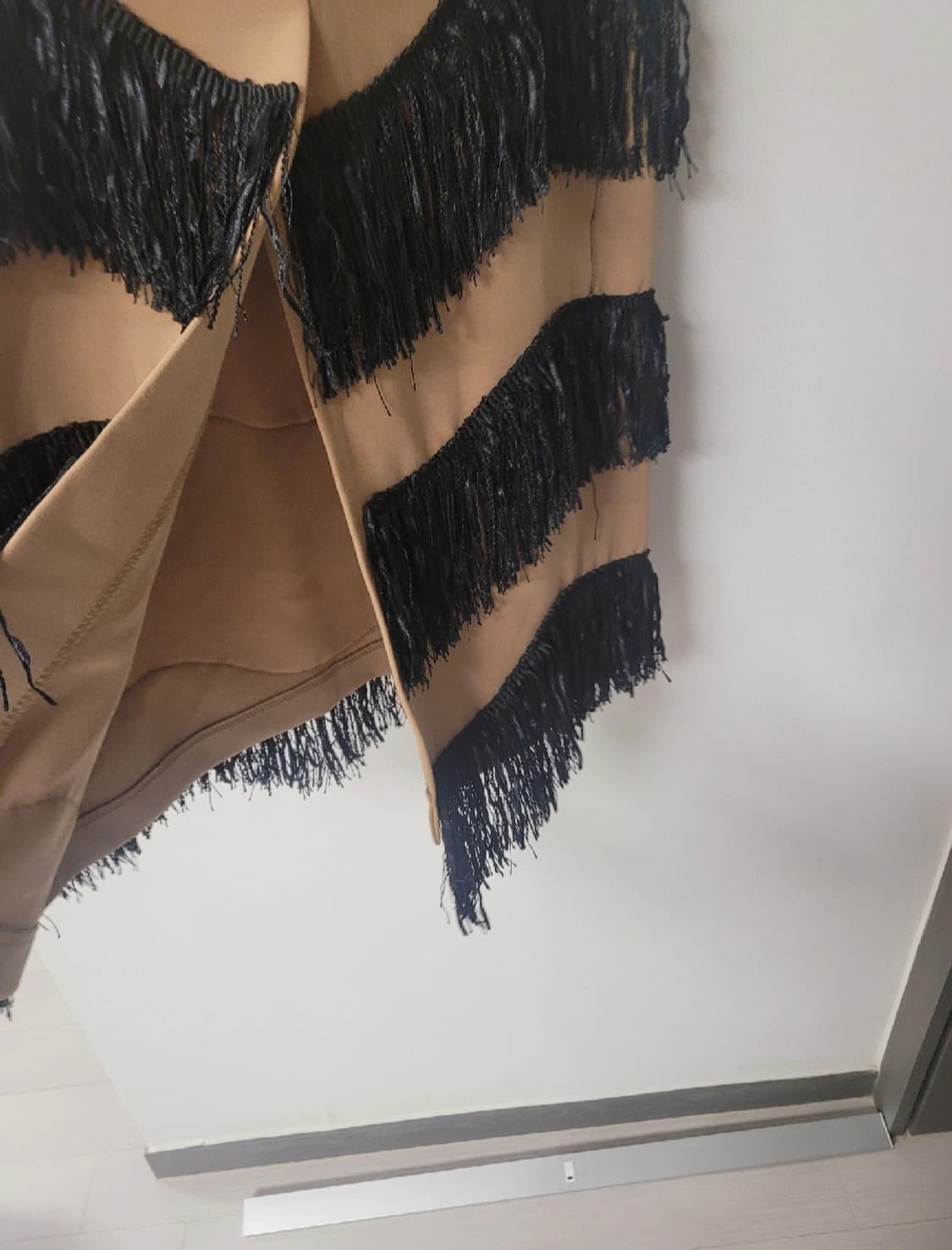 택있는 새상품 테슬 스커트 베이지 상품이미지2