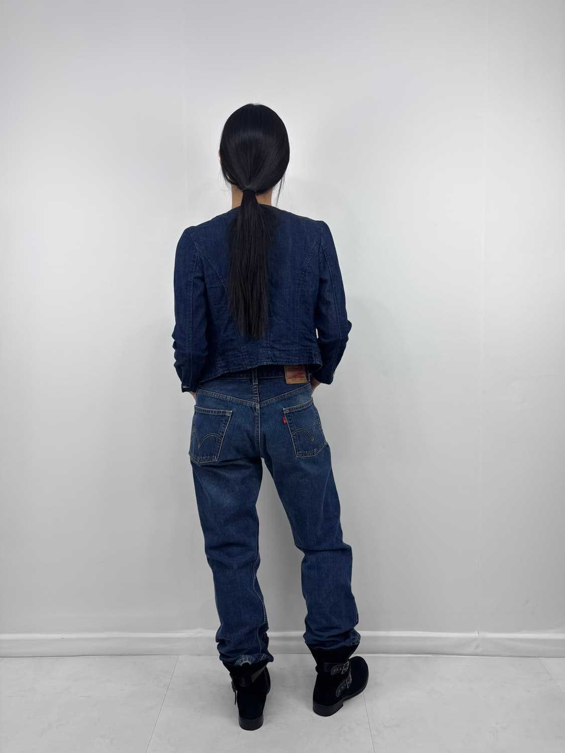 STAR STUDDED DENIM JACKET 상품이미지4