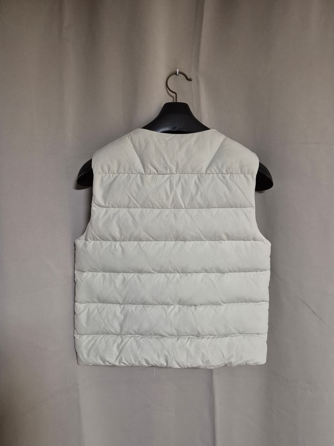 GUESS경량패딩 상품이미지2