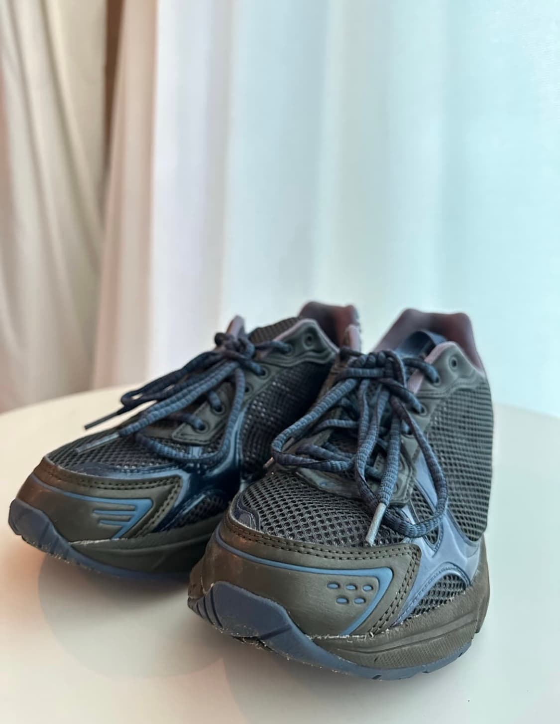 아식스 UB4-S GEL-1130 그래파이트 그레이 상품이미지1