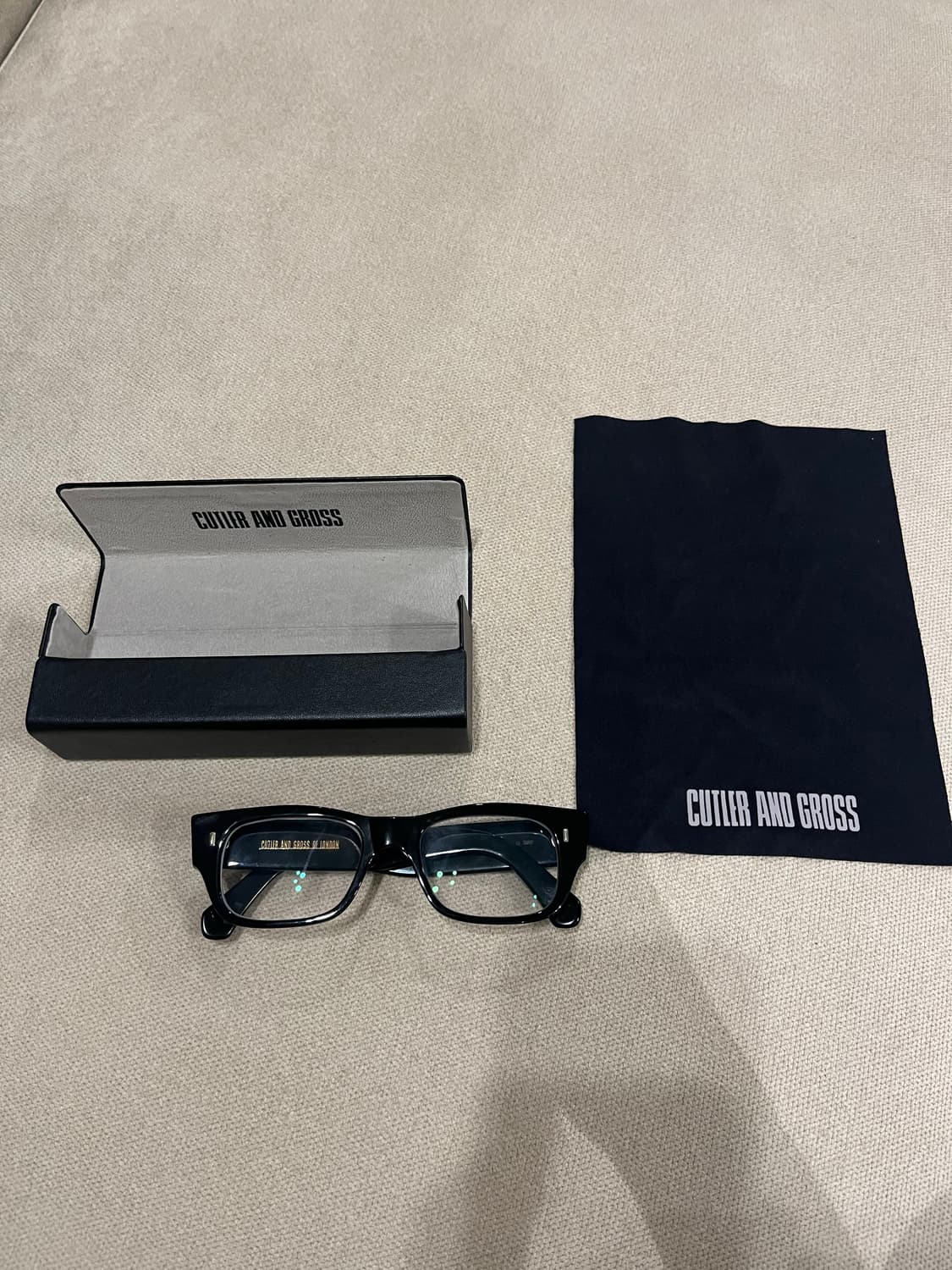 커틀러앤그로스 0692 상품이미지1