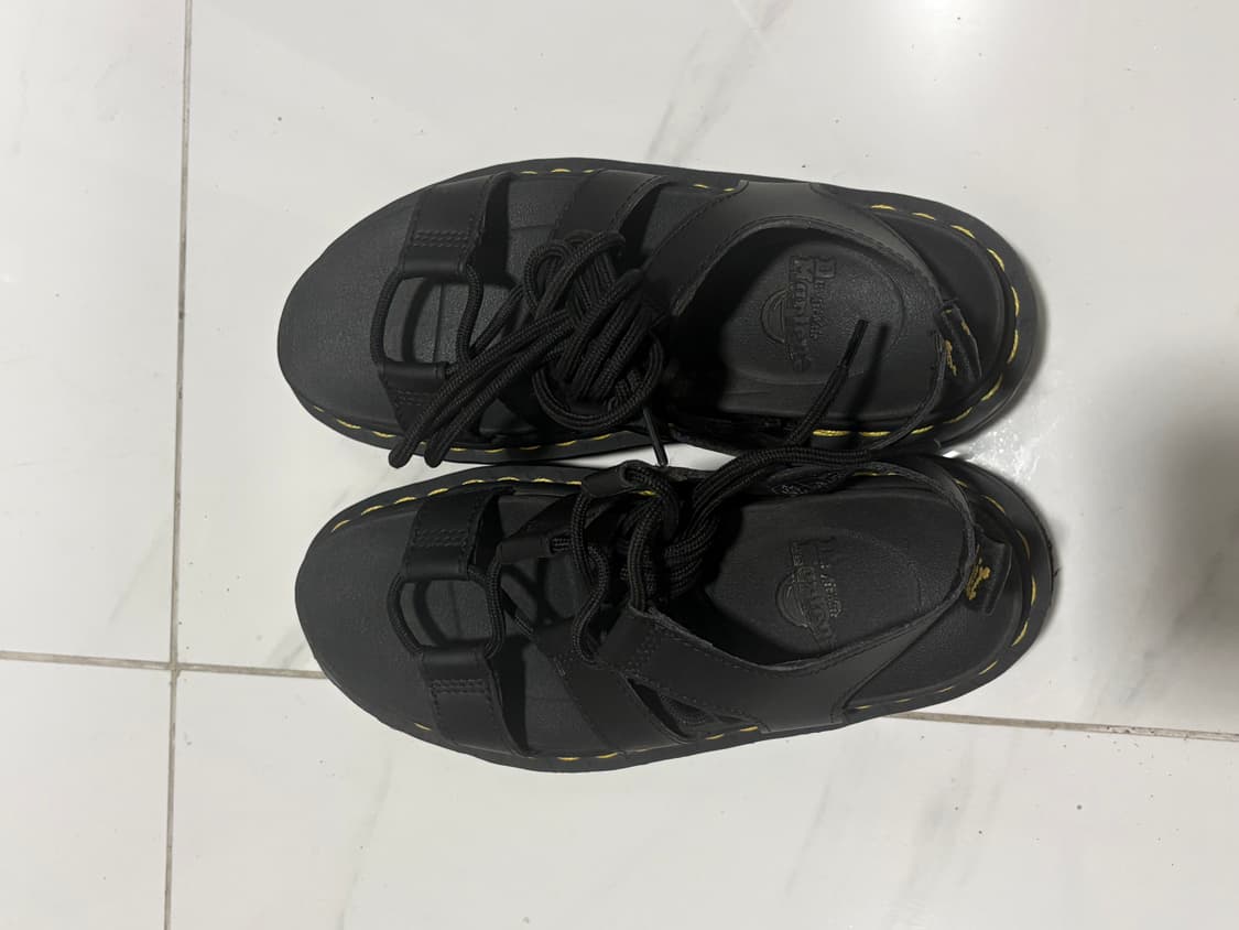 닥터마틴 나틸라 블랙 UK4 상품이미지1