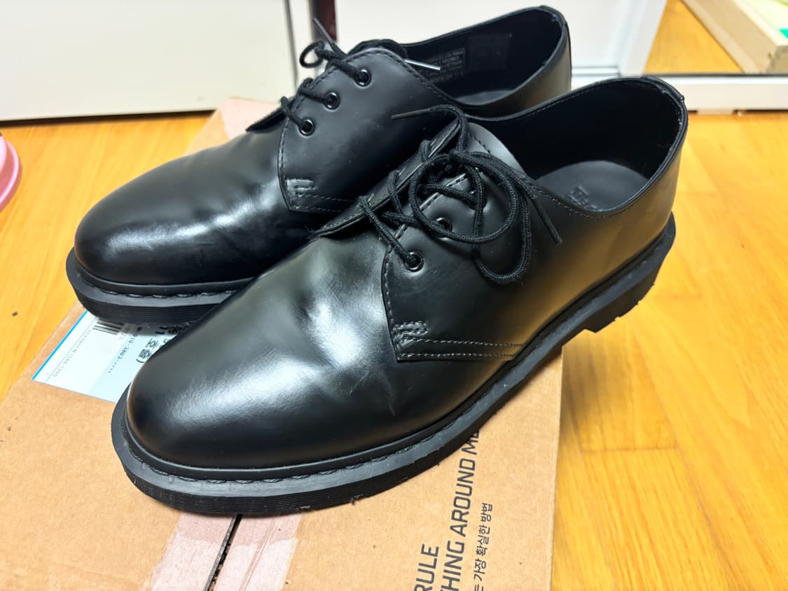 닥터마틴 1461 모노 상품이미지2