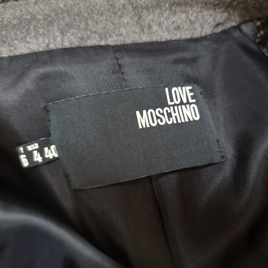 러브 모스키노 코트 울70% 캐시미어10% (55) 상태완벽/1회착 상품이미지9