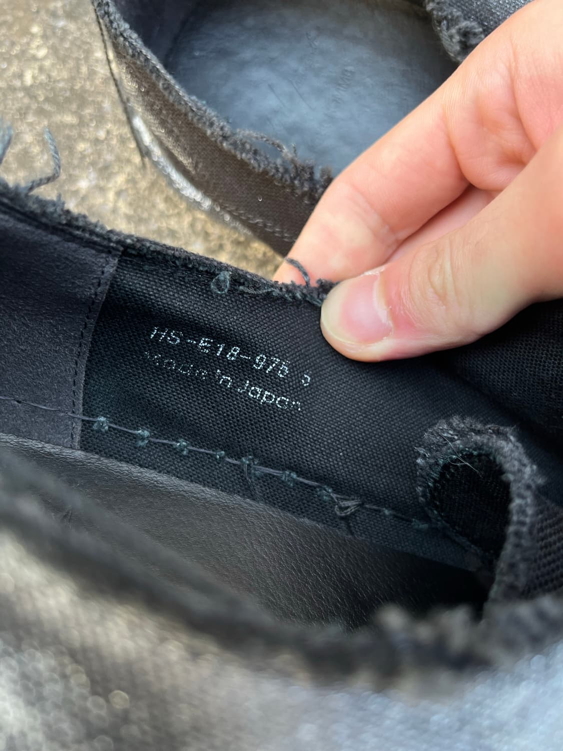 24ss 요지 야마모토 pour homme 페인티드 스니커즈 상품이미지8