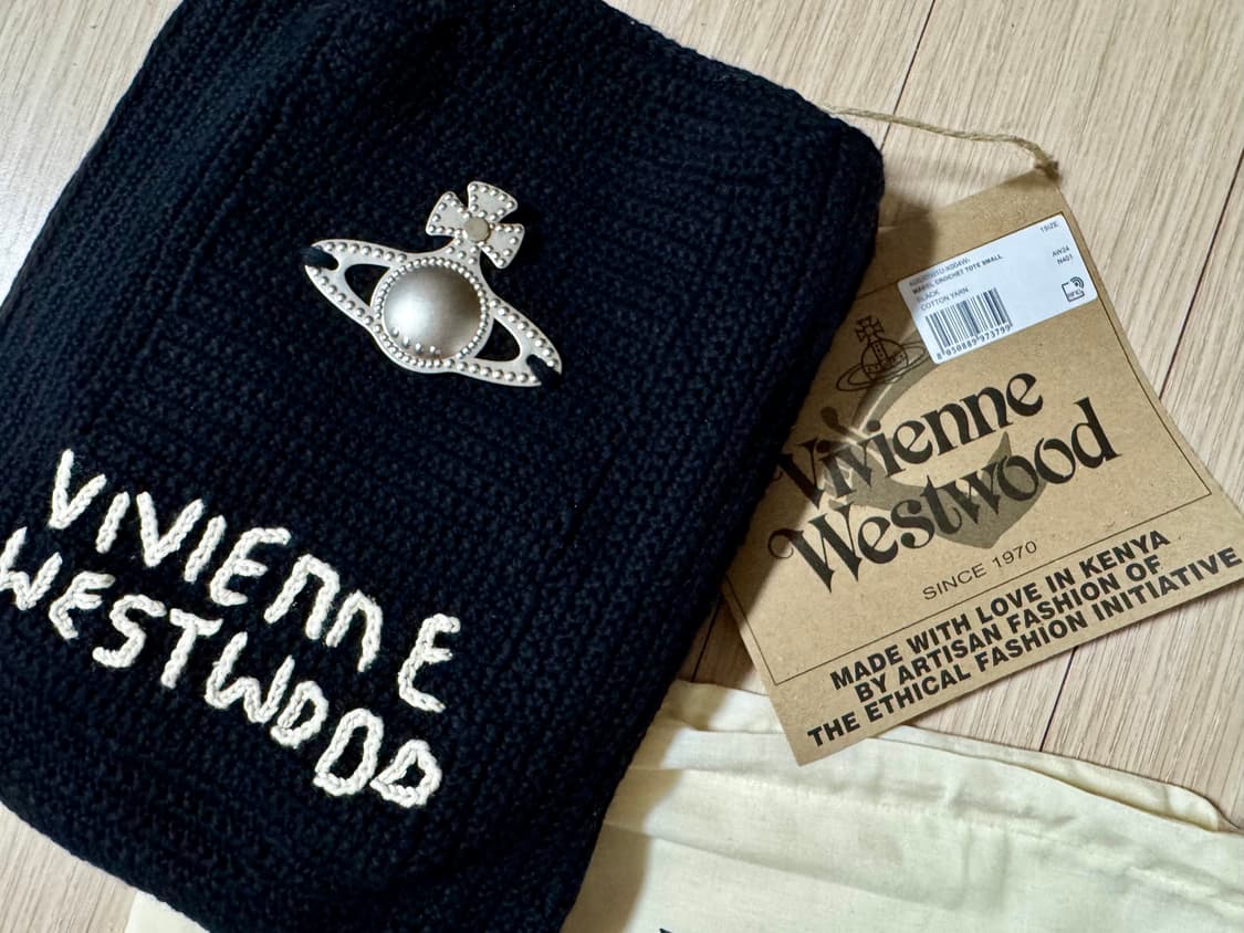 비비안웨스트우드 블랙 크로셰 크로스백 상품이미지2