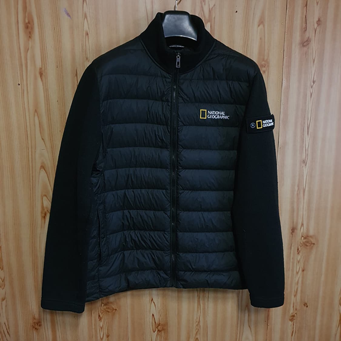 네셔널지오그래픽 패딩 니트 105 상품이미지1