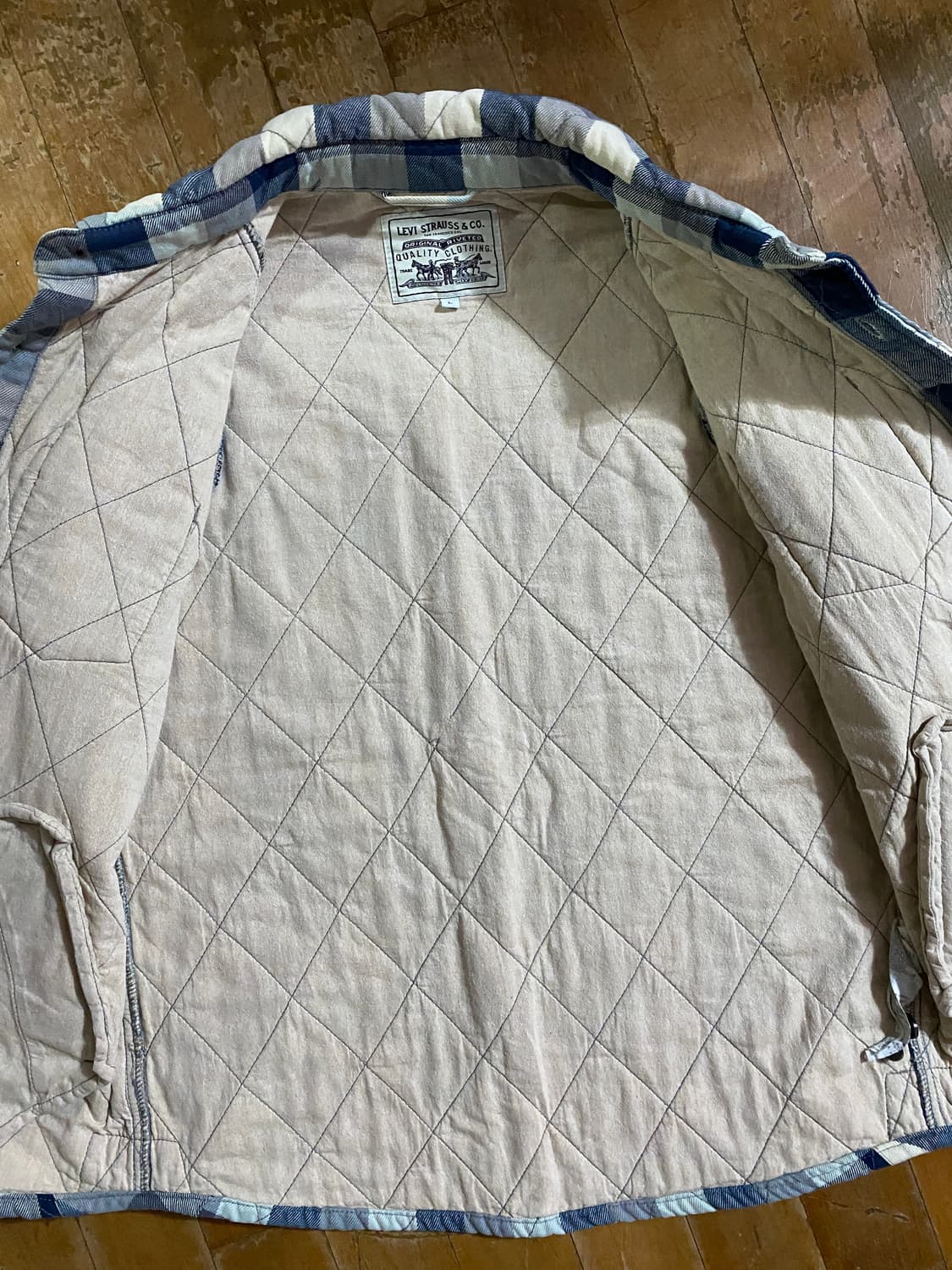 리바이스 남성 퀼팅 체크 워크웨어 셔츠형자켓L (100) 상품이미지4