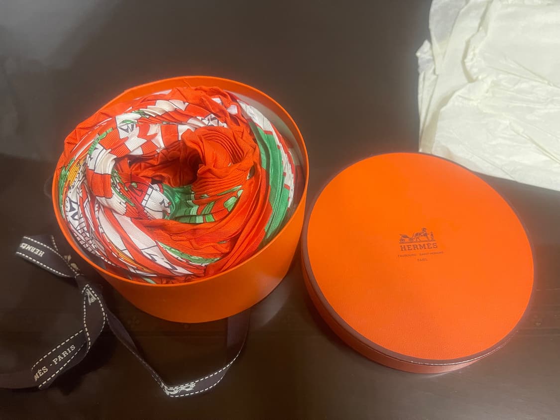  에르메스 플리츠 실크 스카프 상품이미지2