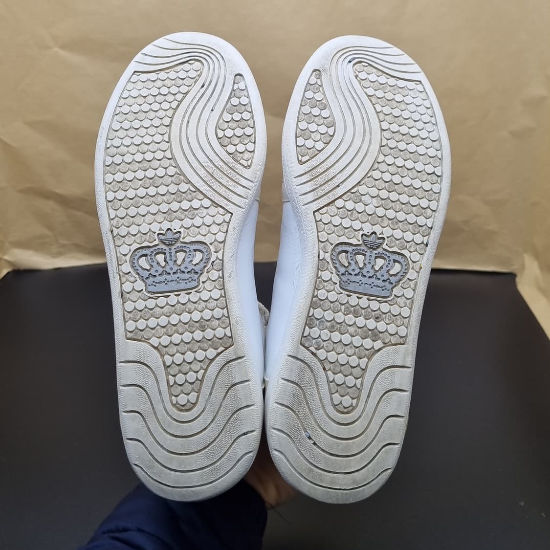 아디다스 화이트 미드225 상품이미지3