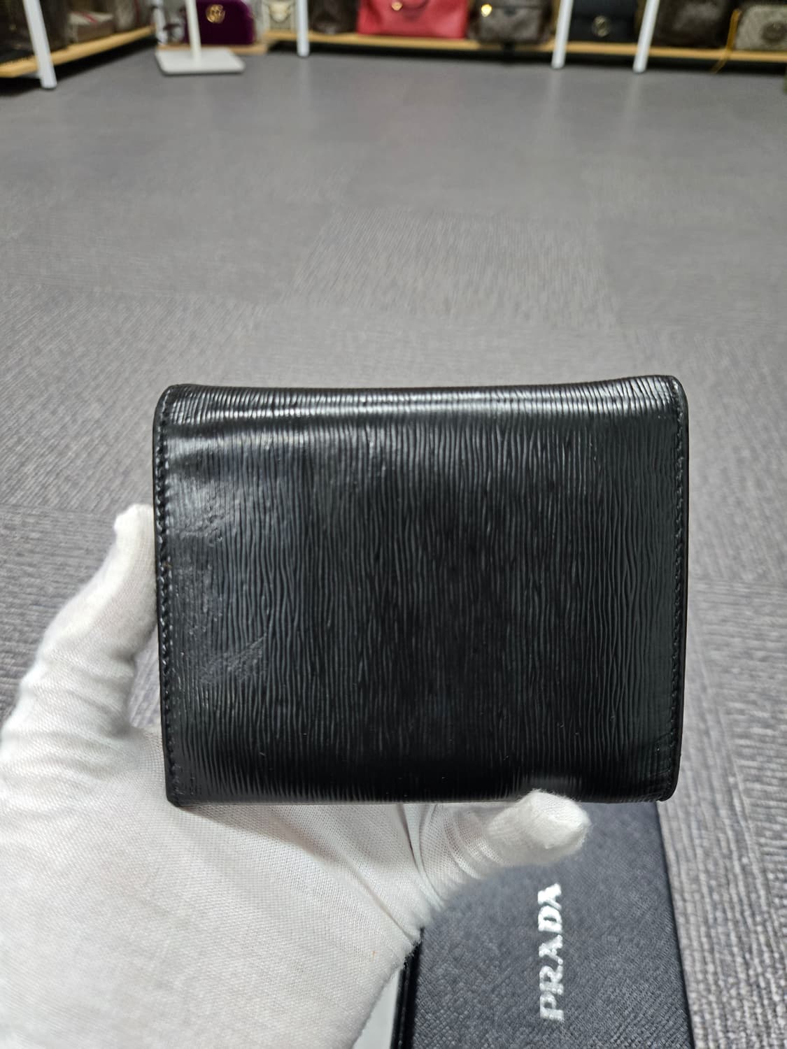 [특가][정품] 프라다 사피아노 삼단 중지갑 상품이미지2