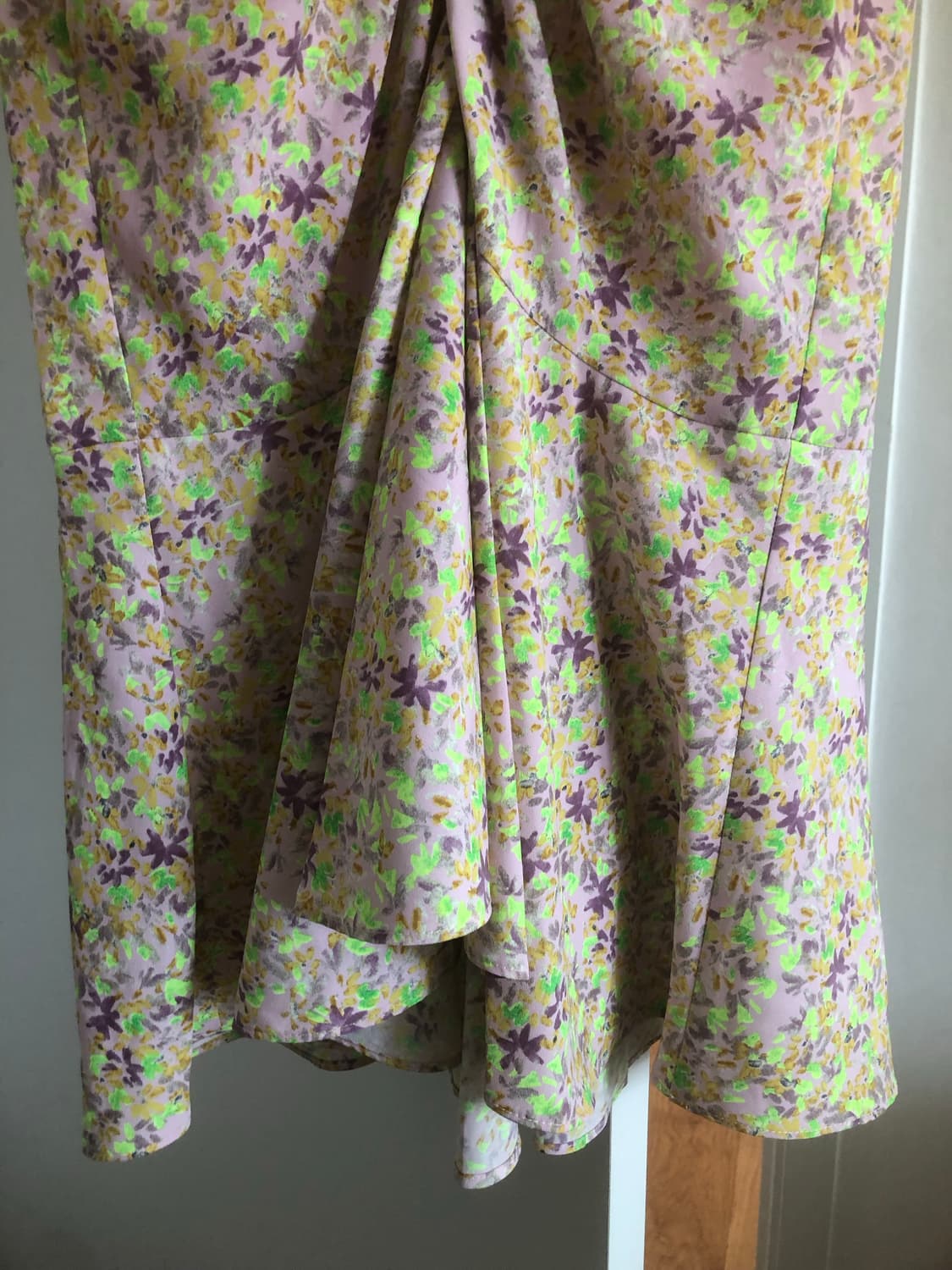 ORR 플로럴 셔링 원피스 상품이미지2