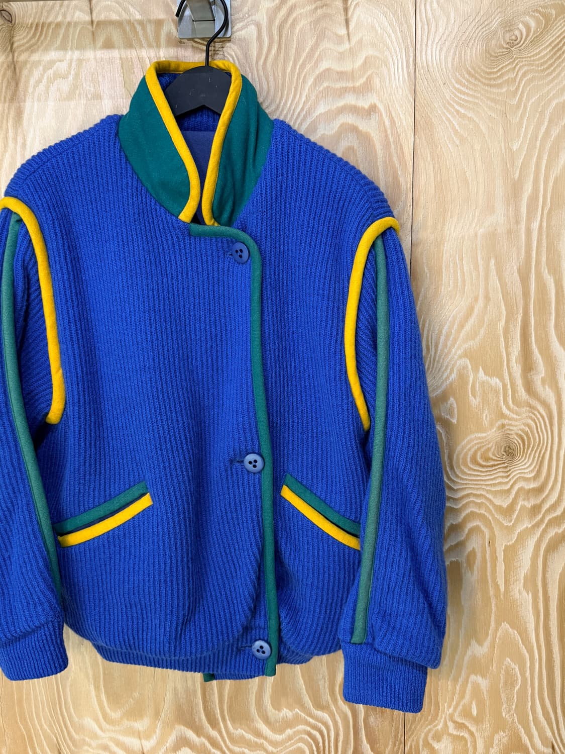 Gerulan Sporuti 90s 니티드 버튼 자켓 상품이미지2