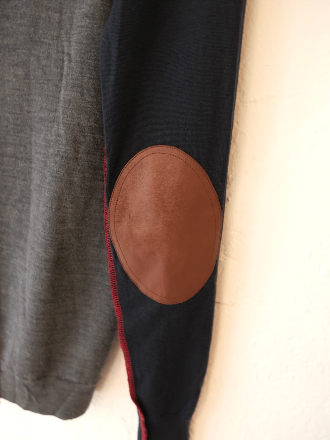 준야 와타나베 x 존 스메들리 브이넥 니트 상품이미지4