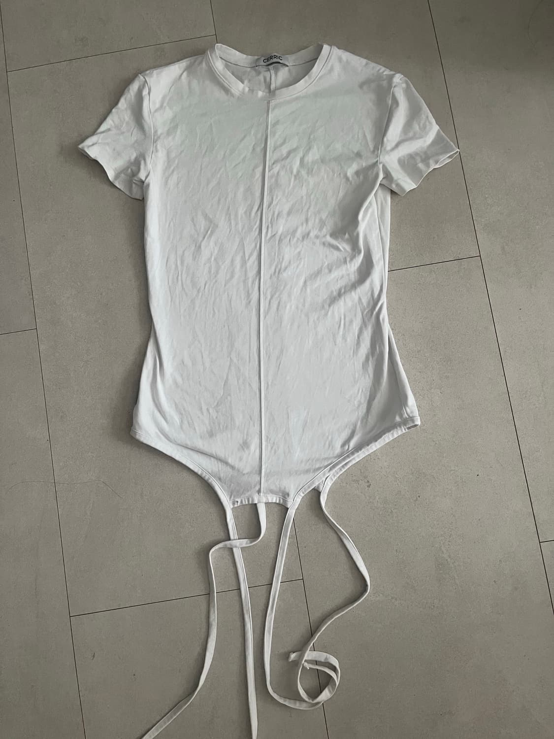세릭 BOTH SIDE STRING TOP  상품이미지2