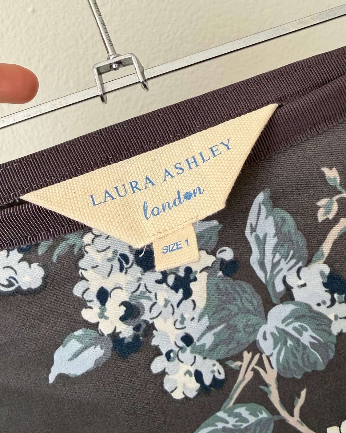 Laura ashley 플로랄 스커트 상품이미지6