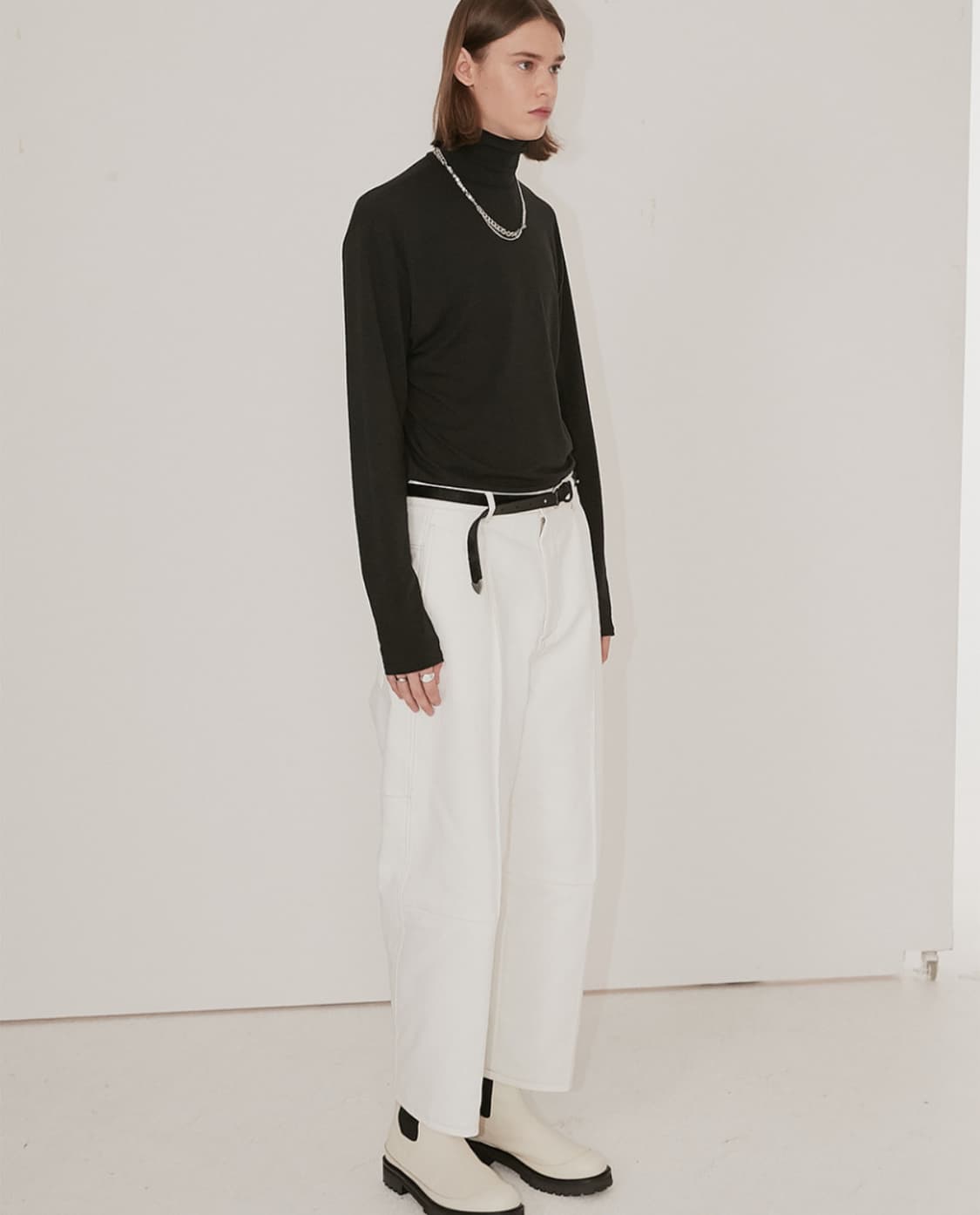 알렌느 모달 하이넥 상품이미지2