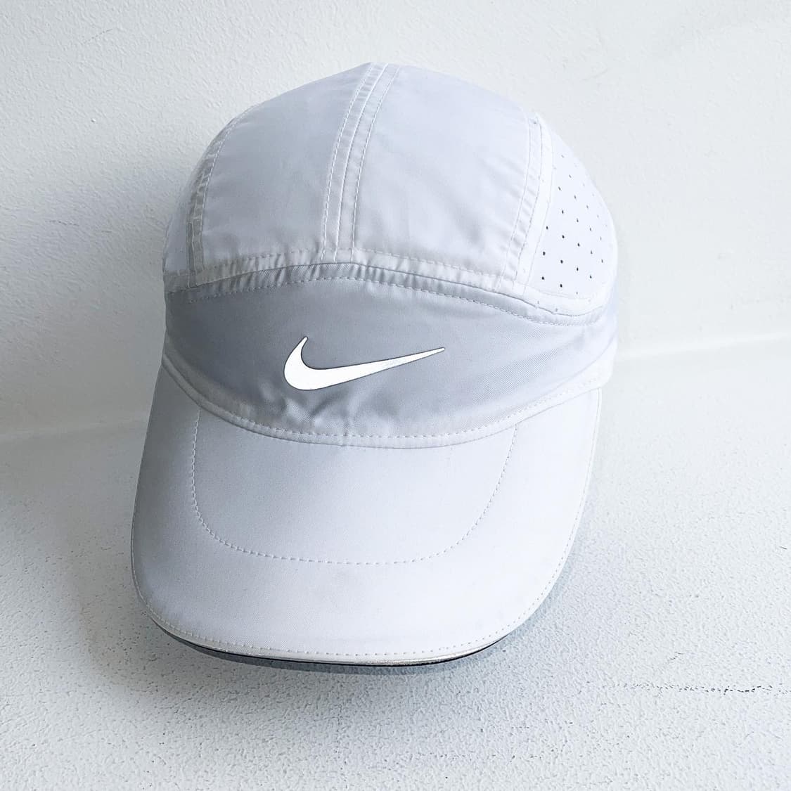나이키 리플렉티브 스우시 테일 윈드 드라이 핏 캠프캡 상품이미지2