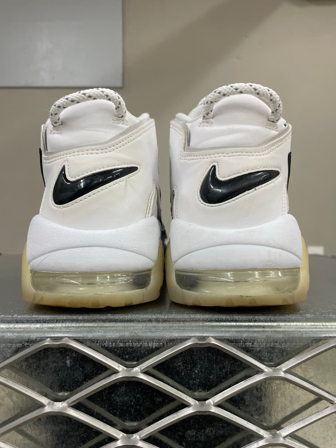 나이키 에어 모어 업템포 96 화이트 270 (gr-4599) 상품이미지3