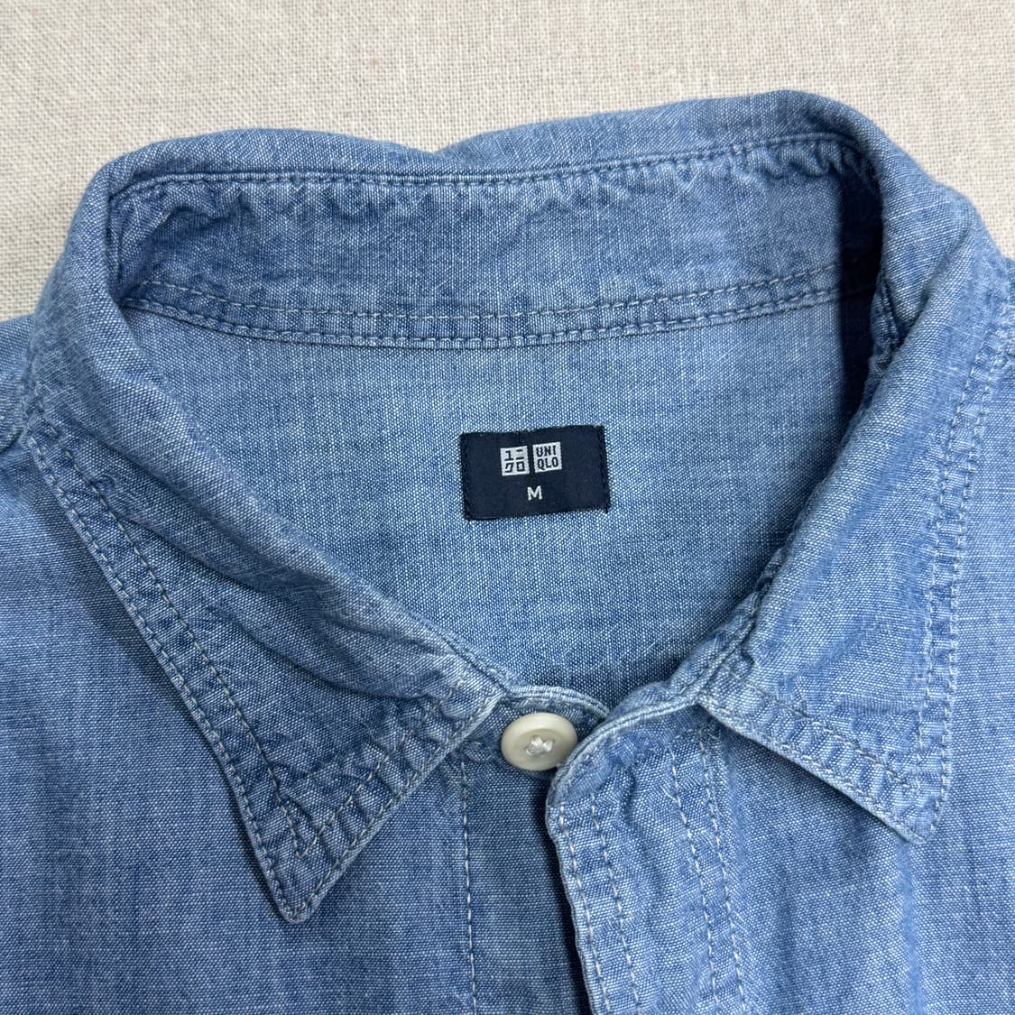 유니클로 샴브레이 포켓 데님셔츠 M 상품이미지4