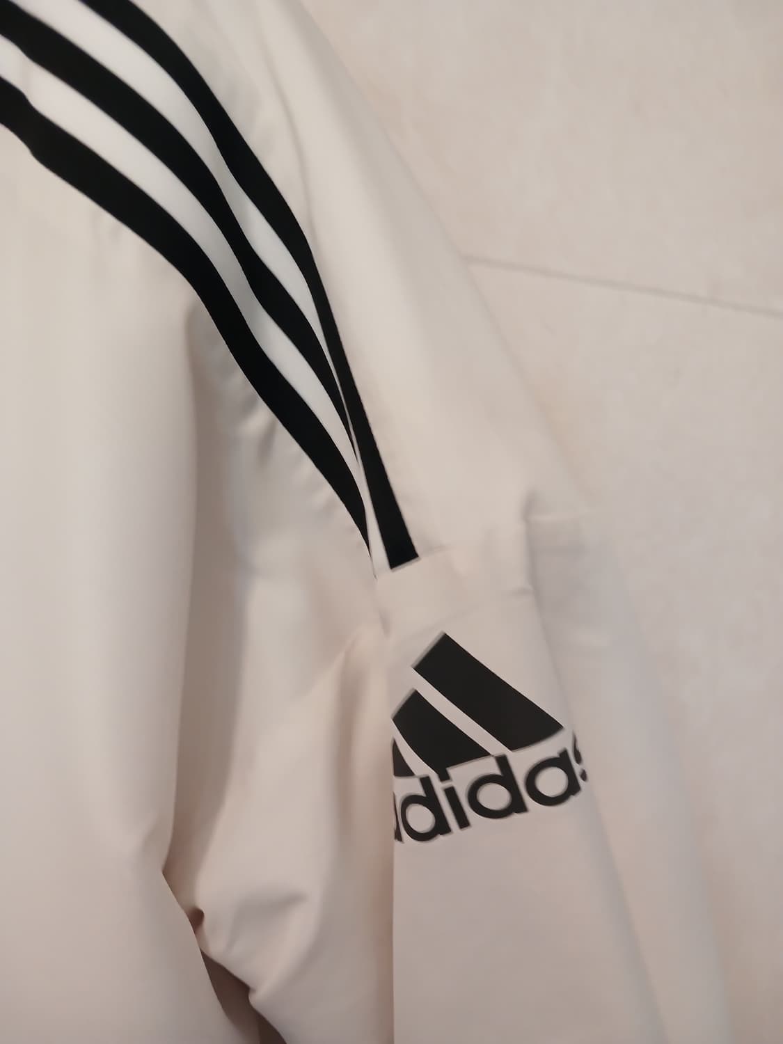 아디다스 정품 남성 봄가을 점퍼 M 사이즈 상품이미지8