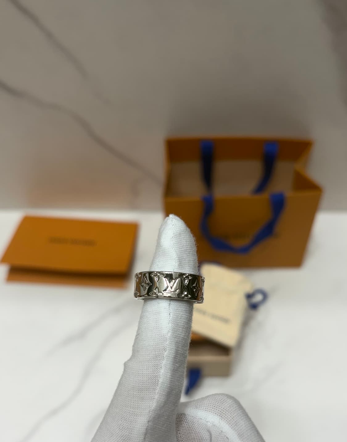 [정품] 루이비통 모자이크 반지 루테늄 거의새상품 상품이미지4