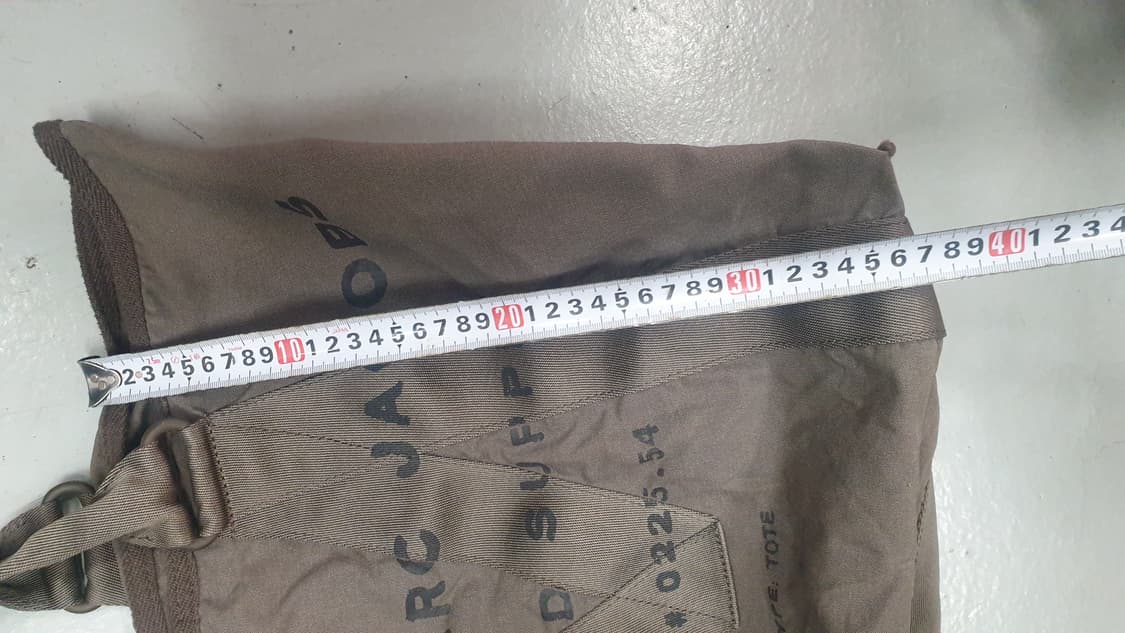 마크 제이콥스 스탠다드 서플라이 토트백 상품이미지7