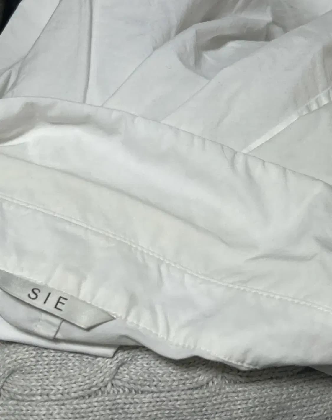 SIE 시에 사라 실루엣 셔츠 화이트 상품이미지10