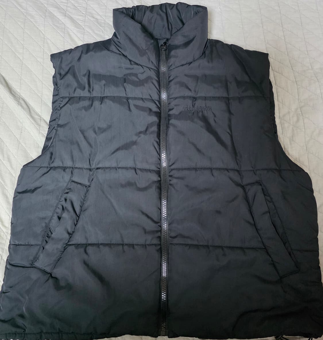 [L] 윌리차바리아 패딩 베스트 블랙 상품이미지1