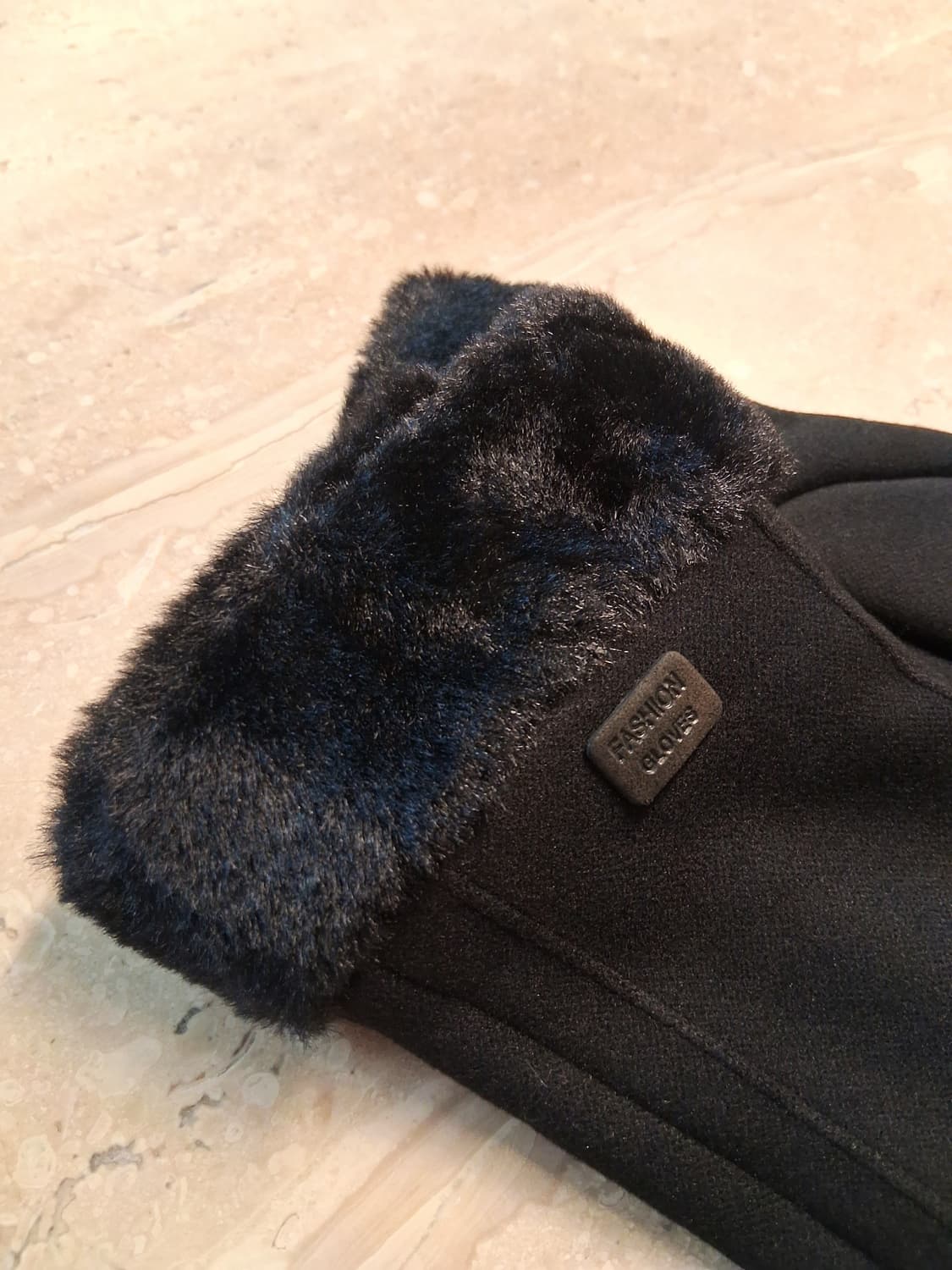 방한 두툼 보아퍼 안감 여성용 장갑 블랙 (새상품) 상품이미지6