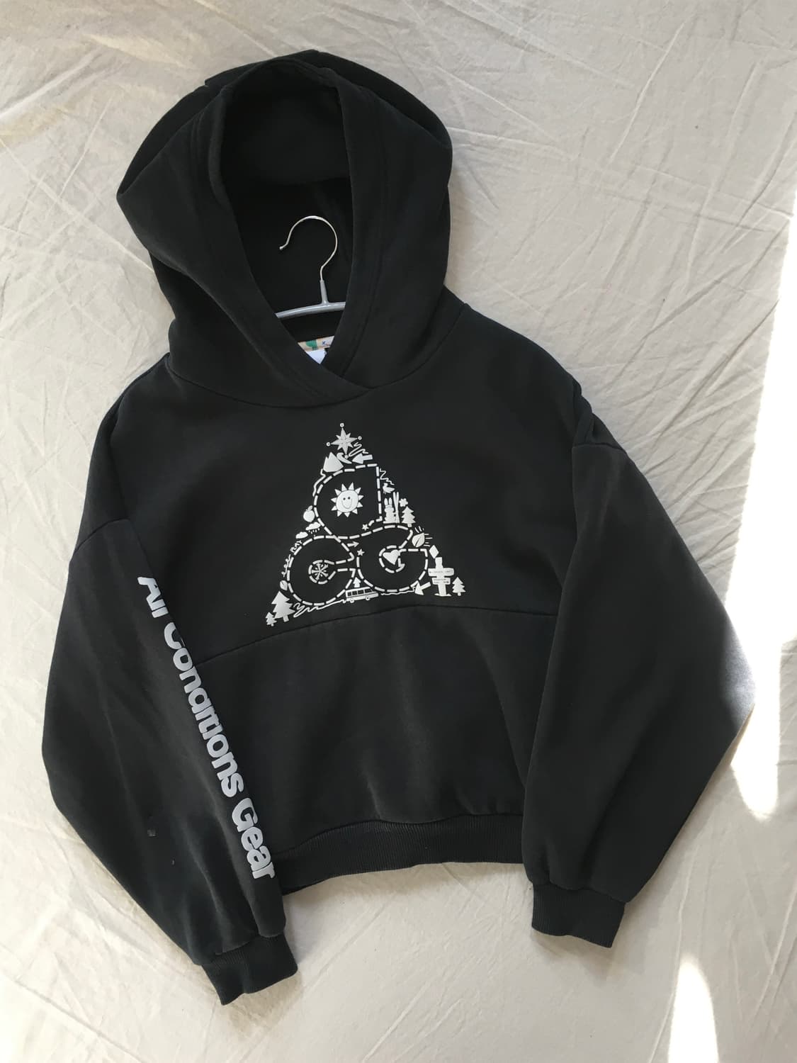 나이키 ACG 프린팅 후드티 상품이미지3