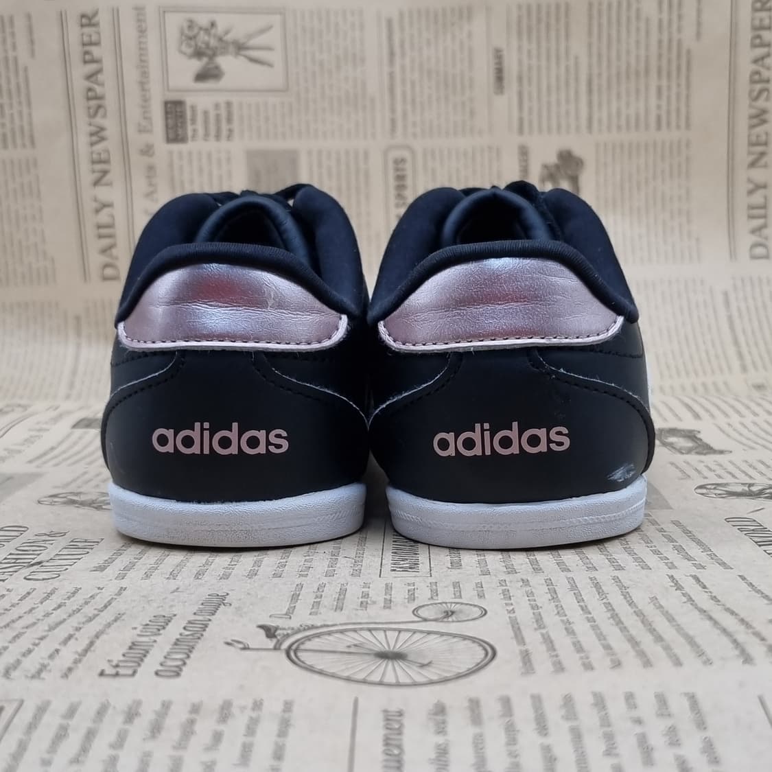 아디다스 CONEO 여성스니커즈 245 상품이미지4