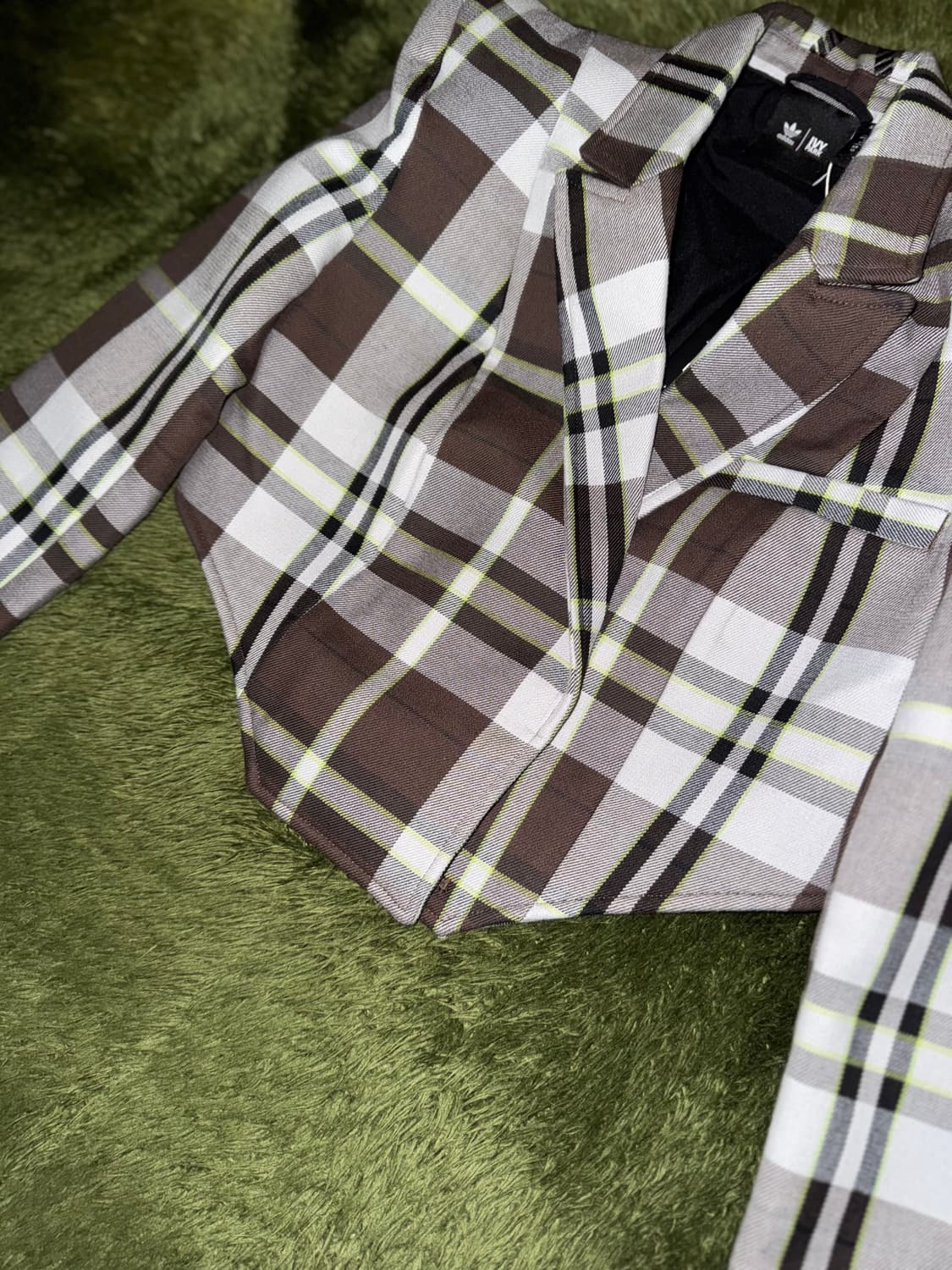 [M] 아디다스 X IVY PARK 비욘세 콜라보 크롭 블레이저 자켓 상품이미지4