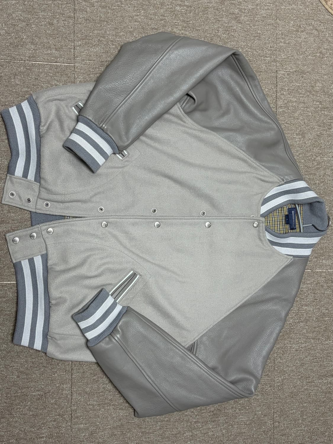 디스이즈네버댓 바시티자켓 L 상품이미지1